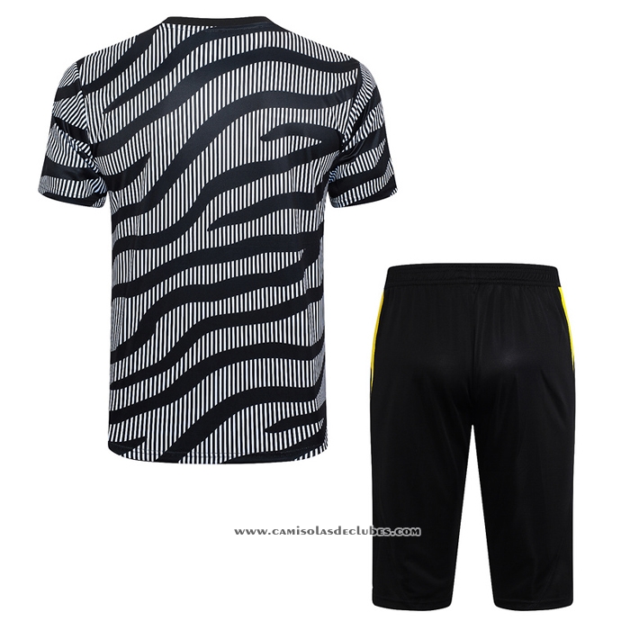 Fato de Treino
 Juventus 2023 Manga Curta
 Preto
 - Calcas Curta
